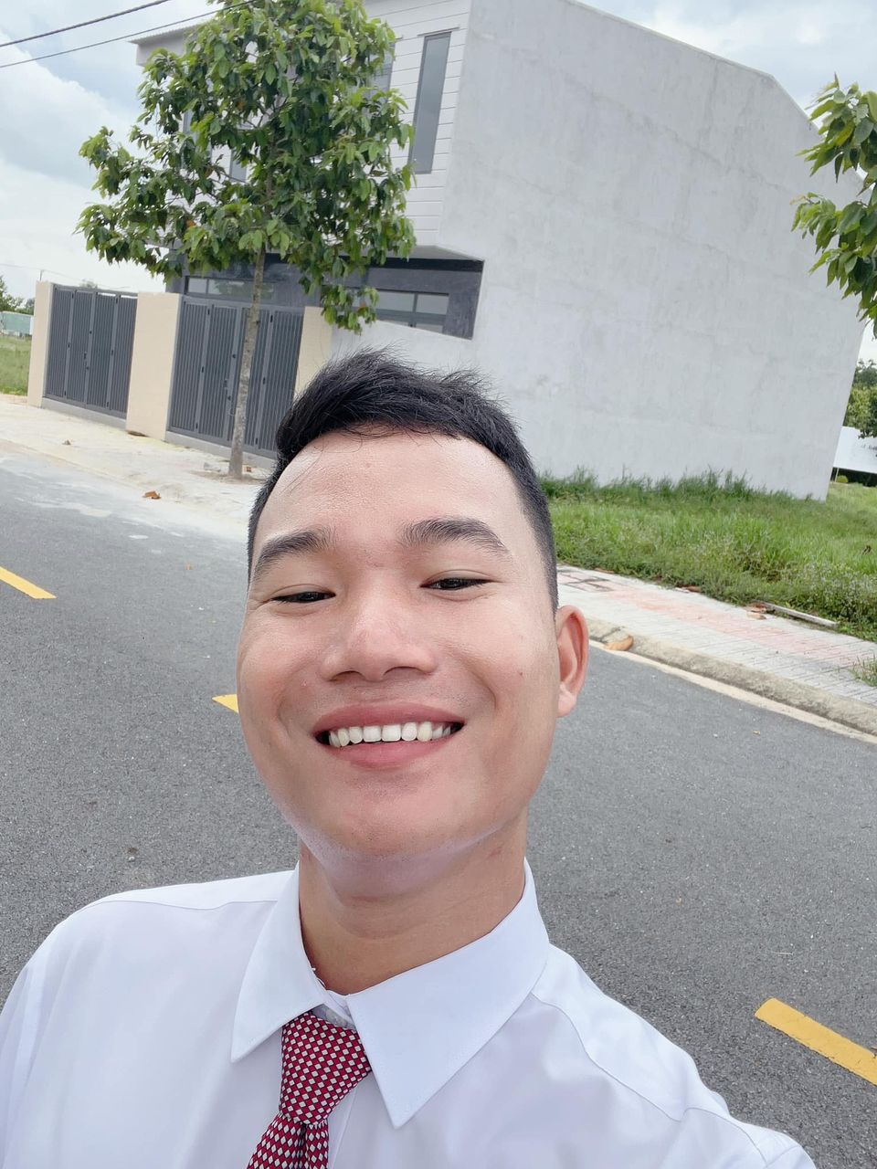 Hình ành liên hệ